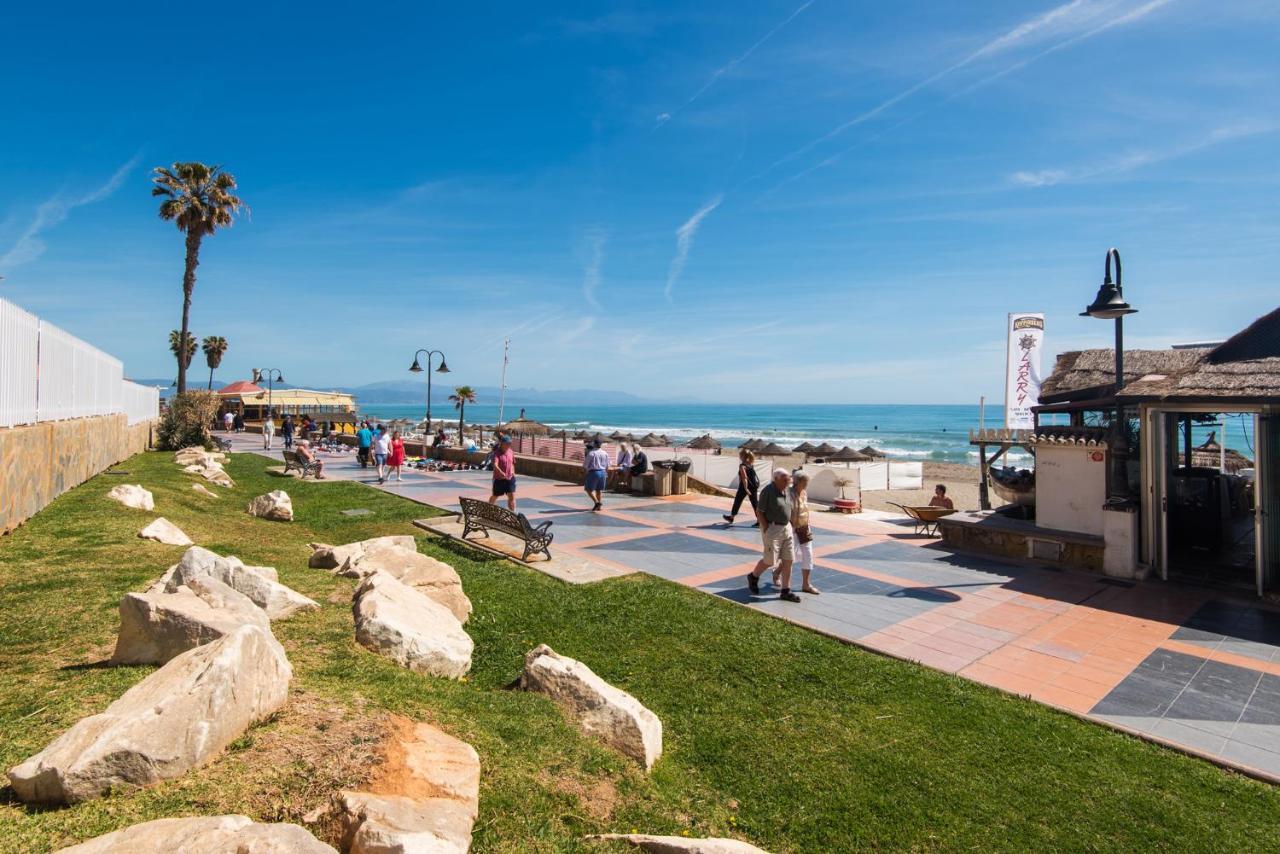 Aloha Puerto Private Apartment 1St Line Carihuela Beach Torremolinos Eksteriør billede