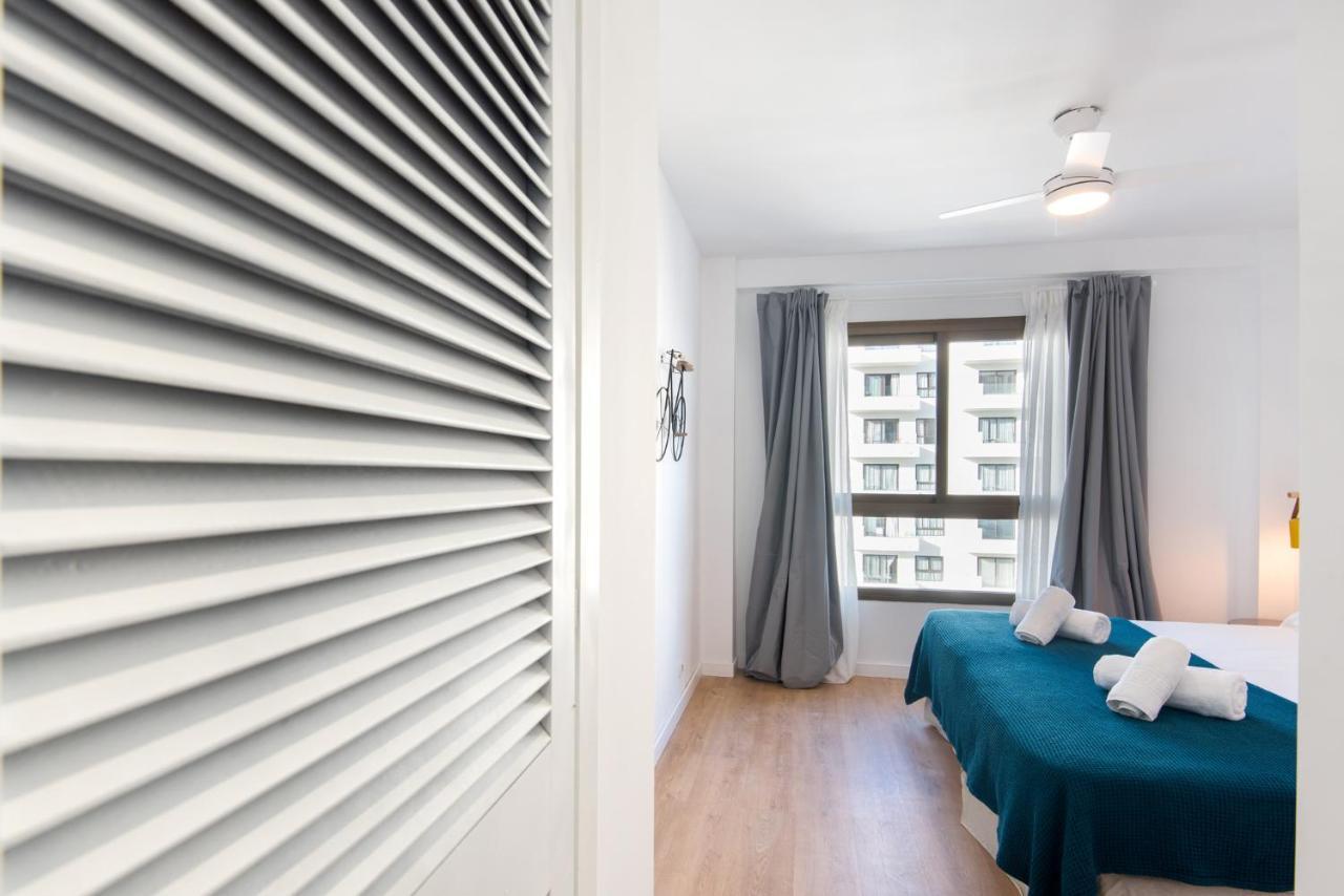 Aloha Puerto Private Apartment 1St Line Carihuela Beach Torremolinos Eksteriør billede